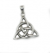 Stříbrný přívěsek Charmed. keltský mystický symbol