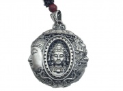 1. Stříbrný přívěsek Buddha