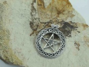 2. Kultovní stříbrný amulet Pentagram 33