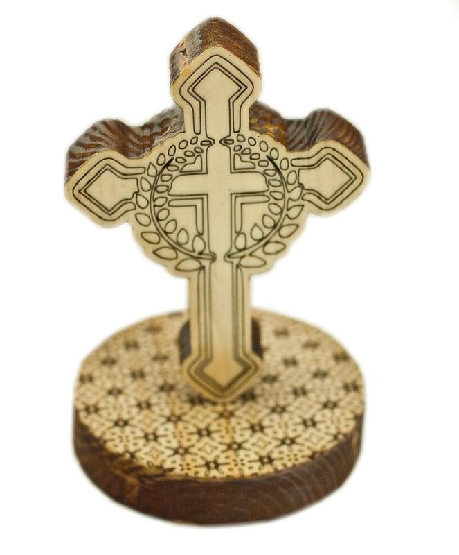 1. Dřevěná dekorace na stůl, Křesťanský Kříž