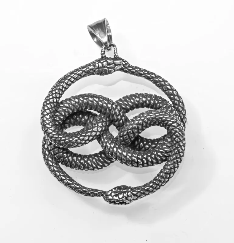 Přívěsek z ušlechtilé oceli Auryn nebo také Quroboros River Šperky