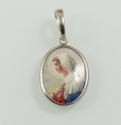 Stříbrný přívěsek Madonka No.05