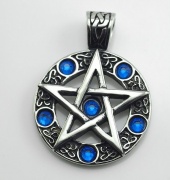 Ocelový přívěsek, Pentagram s modrými zirkony
